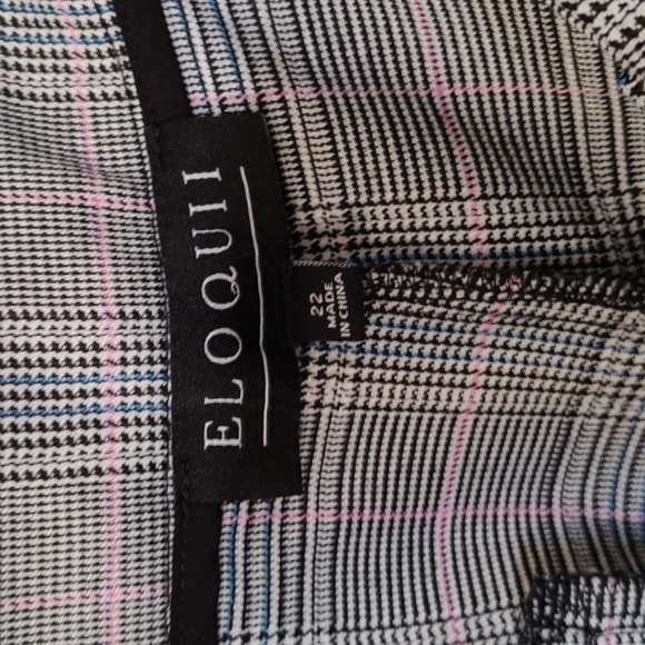 Eloquii wide leg pleated pants - Picture 5 of 5